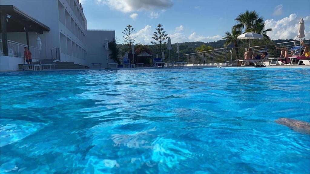 Marcaneto Hotel سكاريو المظهر الخارجي الصورة